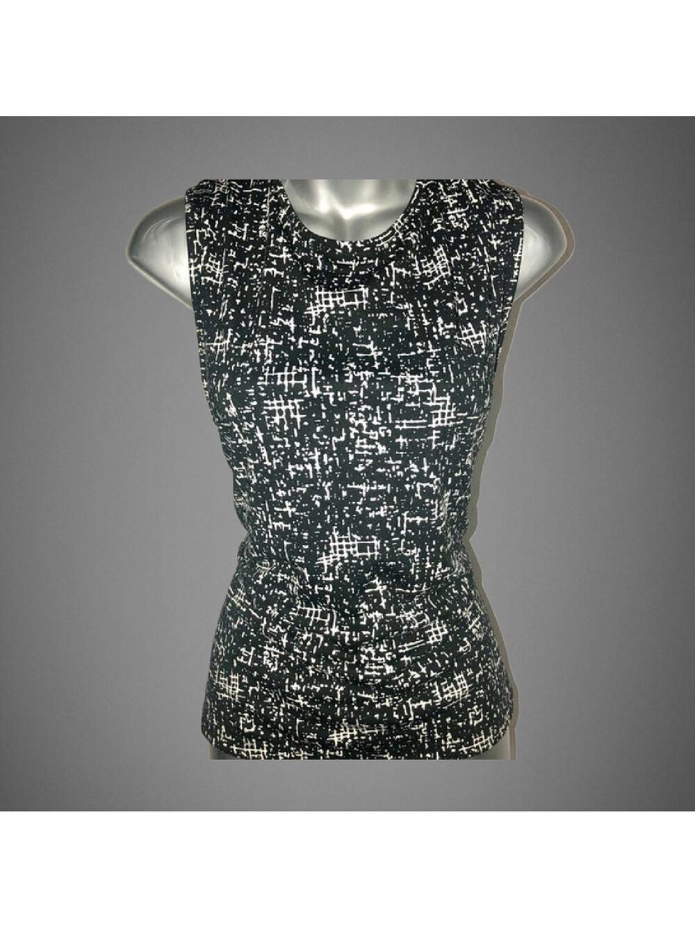 Ladies Black White XL Sleeveless Dress Shirt